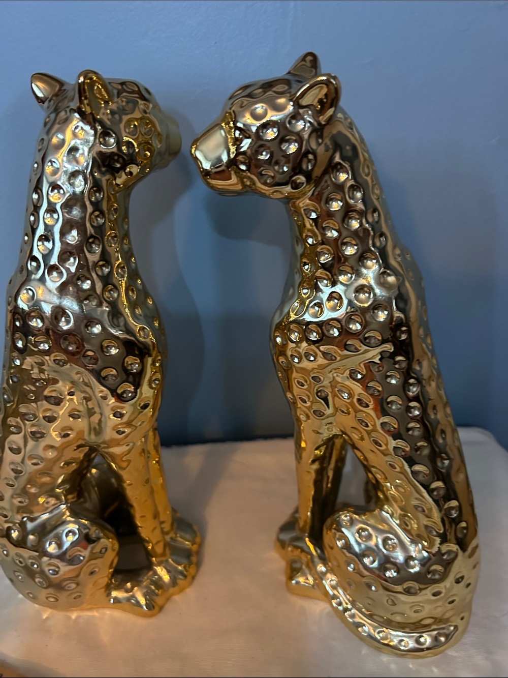 Pair of Gold 13” TALL Painted Resin/ ceramic Leopard Cougar Cheatas Sculptures - Picture 2 of 4